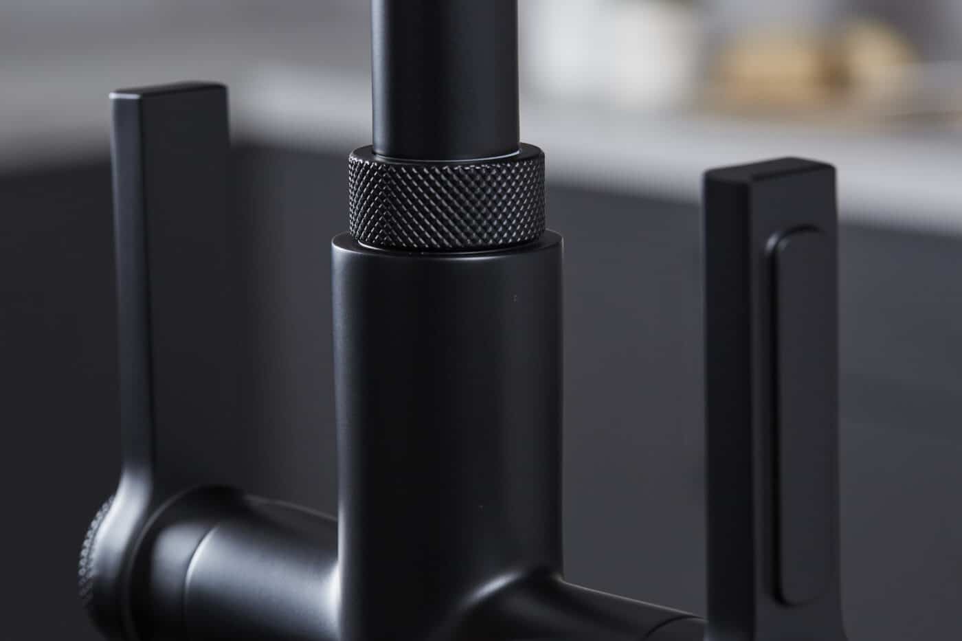 Artesano 3-in-1 D Shape Boiling Water Tap - Matt Black - Image 5
