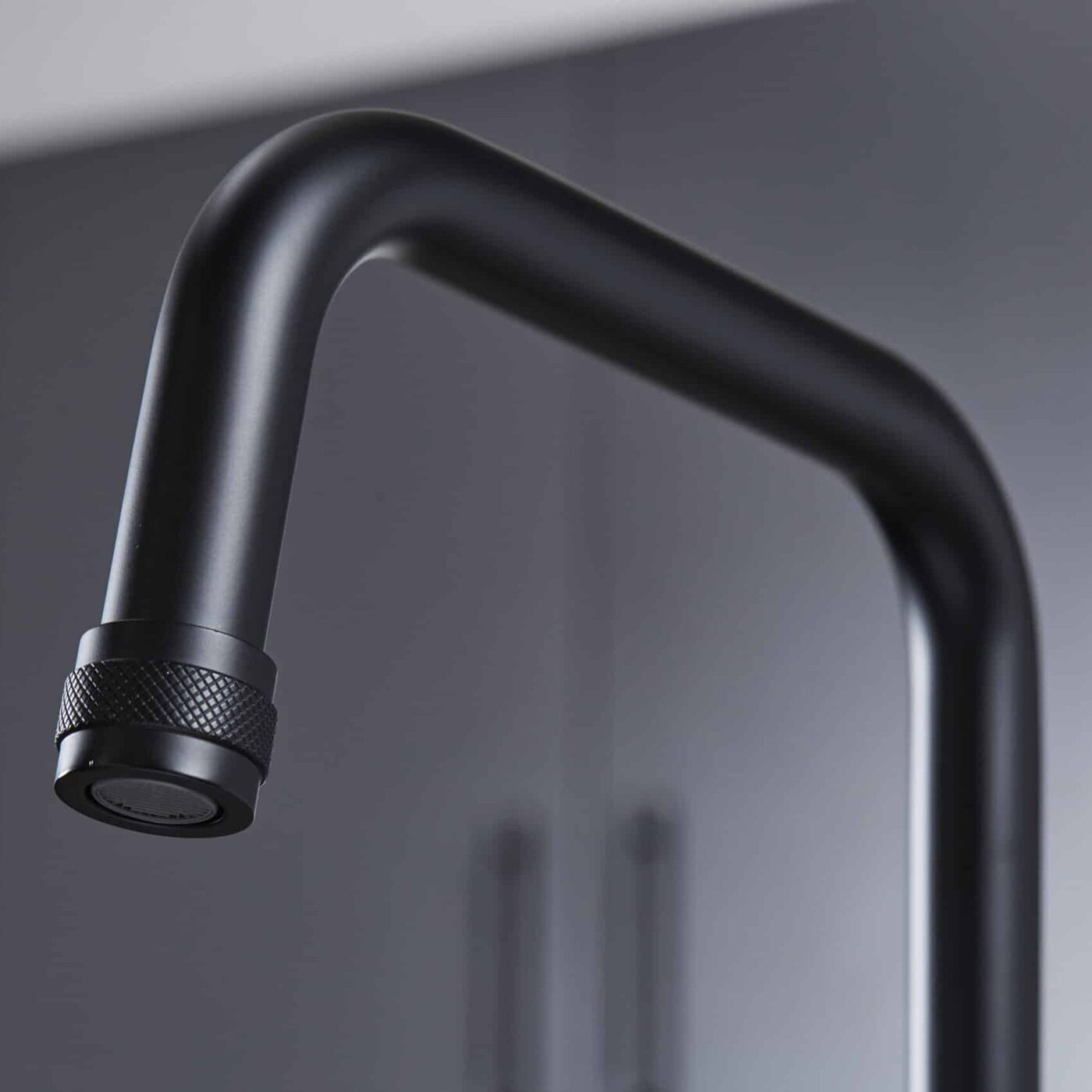 Artesano 3-in-1 D Shape Boiling Water Tap - Matt Black - Image 2