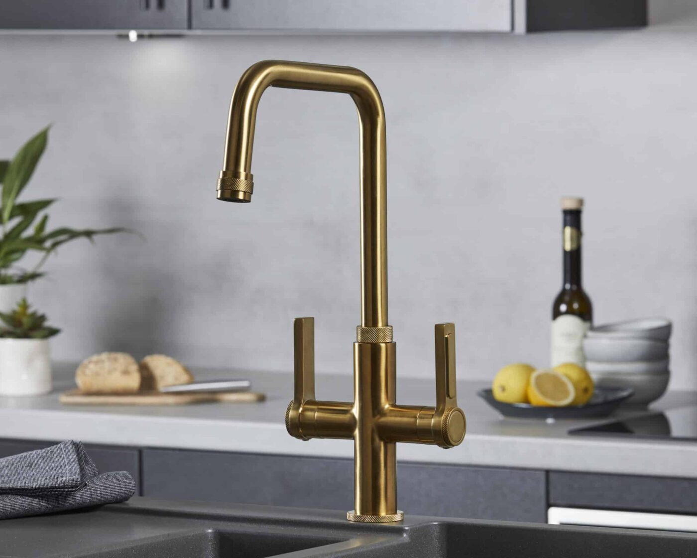 Artesano 3-in-1 D Shape Boiling Water Tap - Brushed Brass