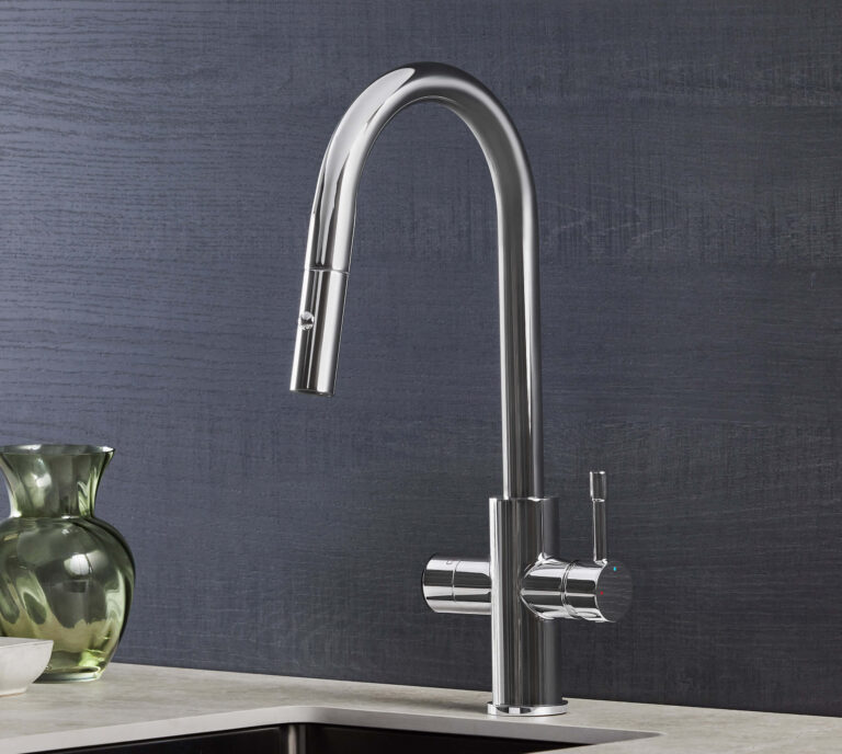 A 5-in-1 boiling water tap with pull out hose in chrome